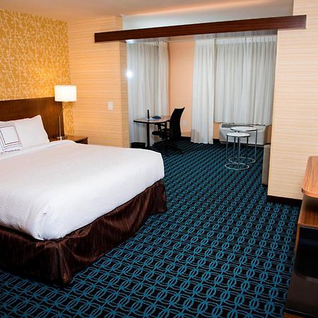 Fairfield Inn & Suites By Marriott Cincinnati Uptown/University Area Exterior photo
