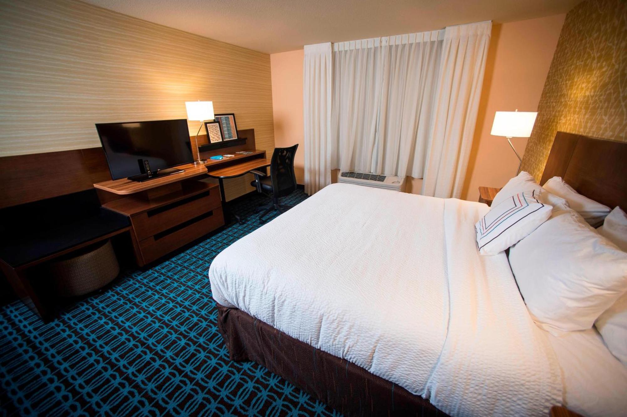 Fairfield Inn & Suites By Marriott Cincinnati Uptown/University Area Exterior photo